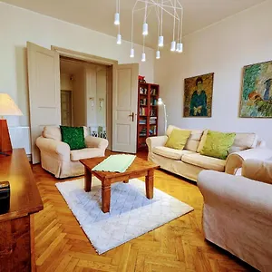 https://apartament-bryza-sopot.sopothotels.com
